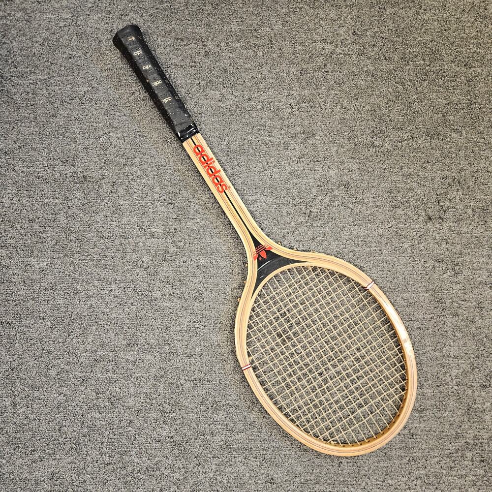 ADIDAS RETRO TENNIS RACQUET ADS 060 MODEL EXCELLENT CONDITION TENNIS RACKET